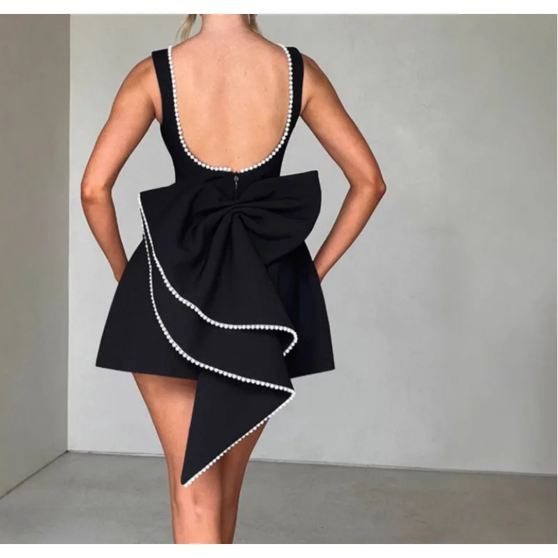 

2026 Summer Women's Pearl Bow Fashion Slim Short Skirt Halter Spice Girl A-word Jumpsuit