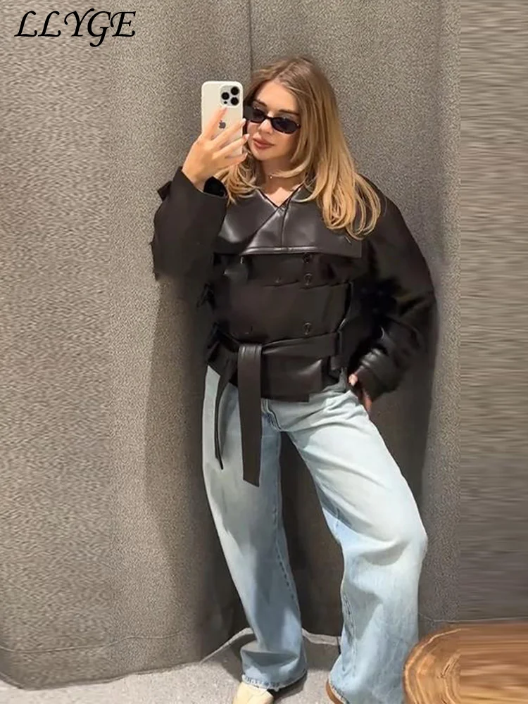 Dámské pouliční zkrácené kožené bundy s páskem, klopou, dvojitým zapínáním na kapsy, dlouhým rukávem, kabátem, podzimem 2025, vintage svrchním oblečením pro ženy - náhled 2