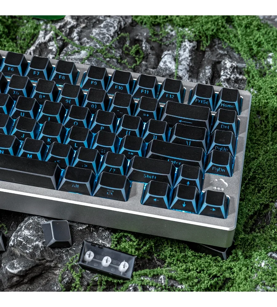 Keycaps customized magnetic pivot PBT dual-color injection molding original 75/87 black folding 3.0 angular translucent