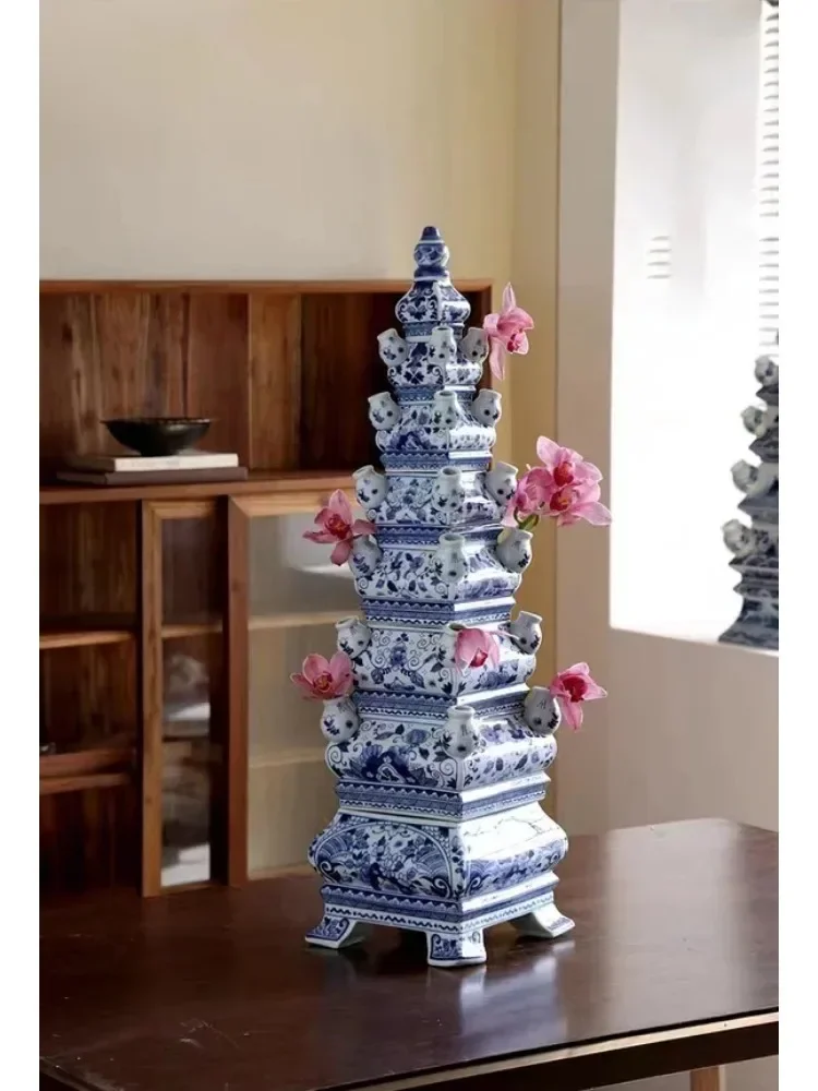 Luxury Ceramic Sculpture Vase Pagoda Blue and White Porcelain Simple Design Ornaments Interior Decoration Flower Tower