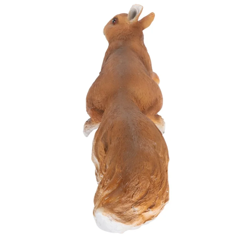 Climbing Squirrel Figurine Vivid Resin Decorative Outdoor Animal Sculpture Ornament For Garden Courtyard