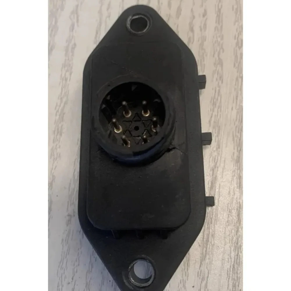Black Concrete Pump Trucks Six-circuit Pressure Sensor Brand New Truck Accessories for Mercedes-Benz 4141/3341