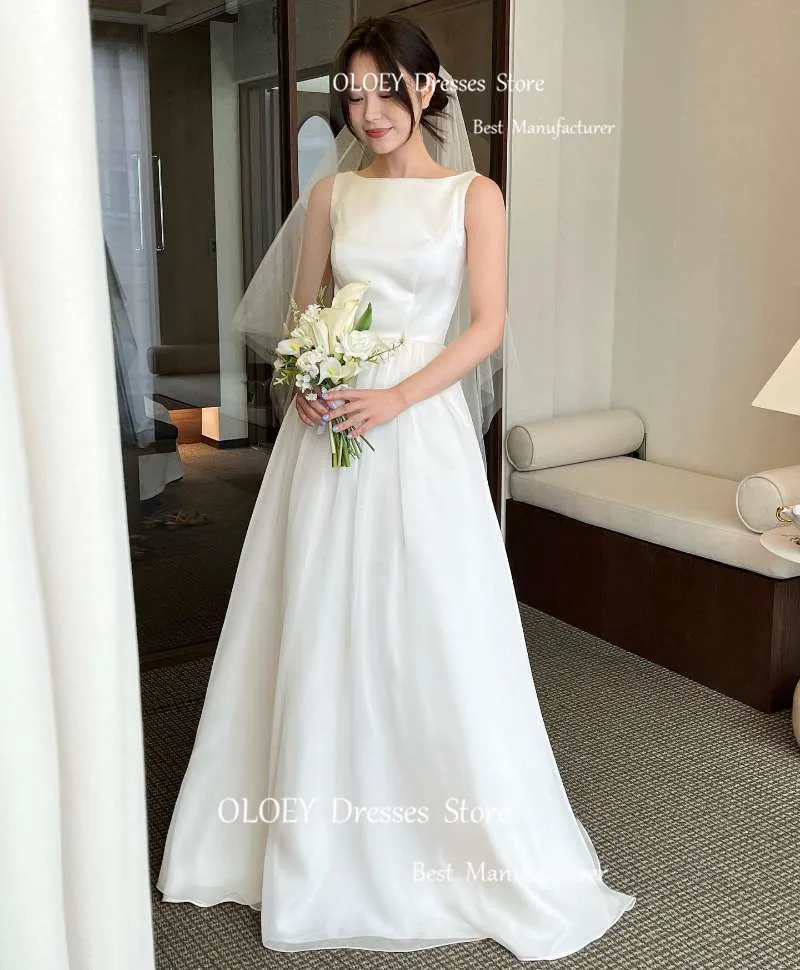 Oloey Simple A Lijn Zacht Satijn Korea Weddding Jurken O-Hals Vloerlengte Bruidsjurken Lange Tule Sluier Rits Of Veters Rug