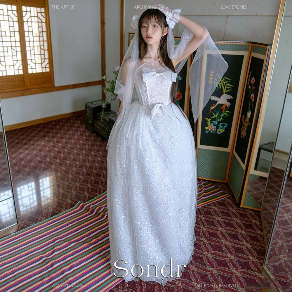 Sondr Elegant Floral Lace Wedding Dress Korean Photography Strapless A-Line Bridal Ball Gown Customized Robe De Mariage Corset