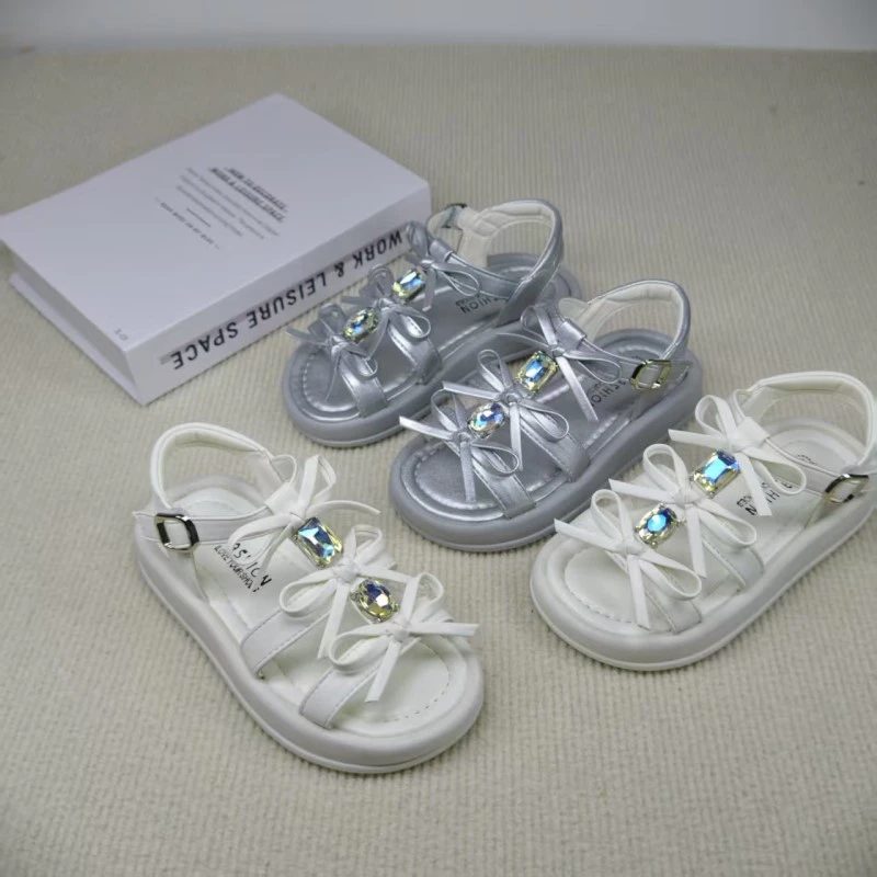 Girls Leather Sandals with Cute Bowknot 2026 New Summer Toddler Beach Shoes Non-slip Simple Trendy Princess Party Wedding Shoes