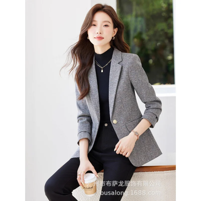 

2025Новый стильный модный костюм, повседневный женский профессиональный пиджак с длинными рукавами, официальная женская одинарная куртка, рабочая одежда6911