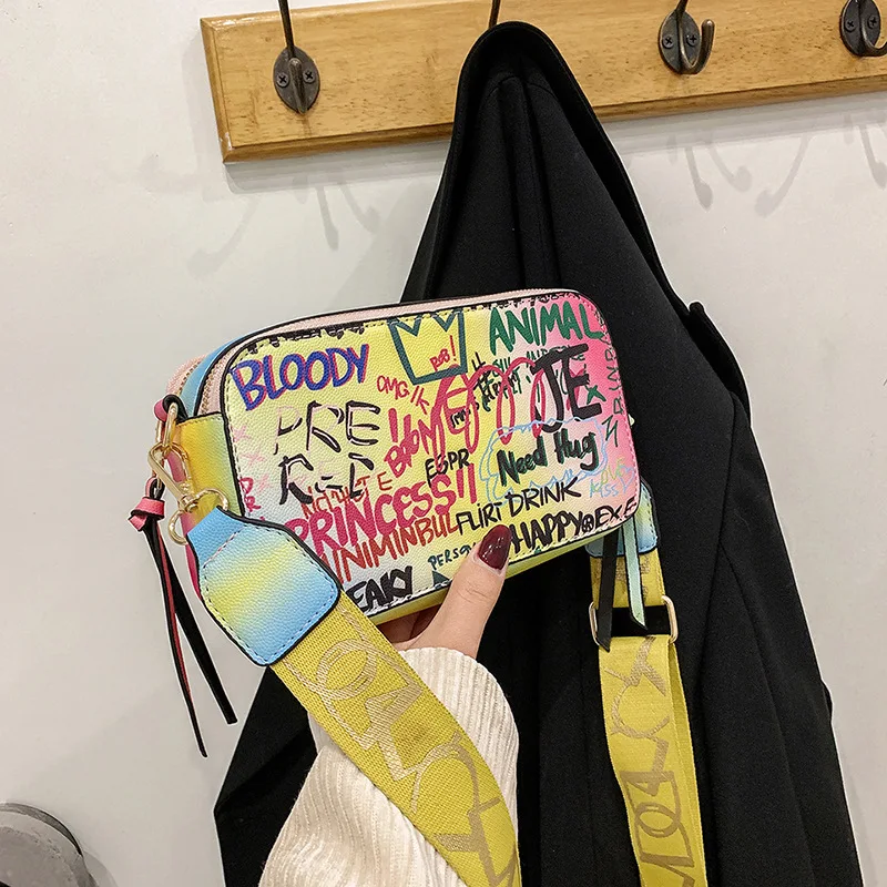 

Doodle fashion handbag for women new style fashionable All Matched Female Bag Graffiti Women Bags trendy messenger bag C117