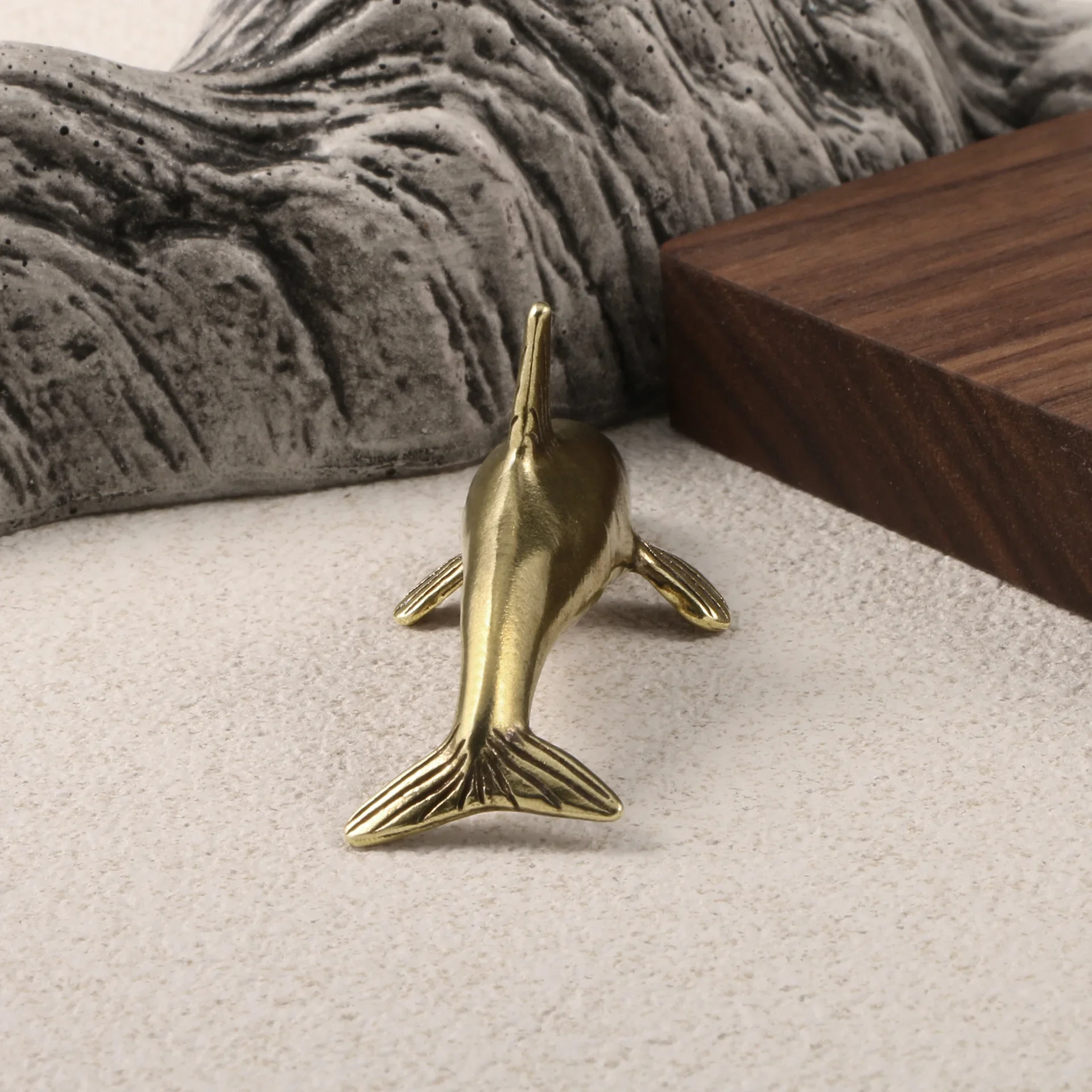 Smiling Dolphin Brass Figurines Marine Life Table Pet Decoration Crafts Cute Animal Decorative Handicrafts Christmas Gifts