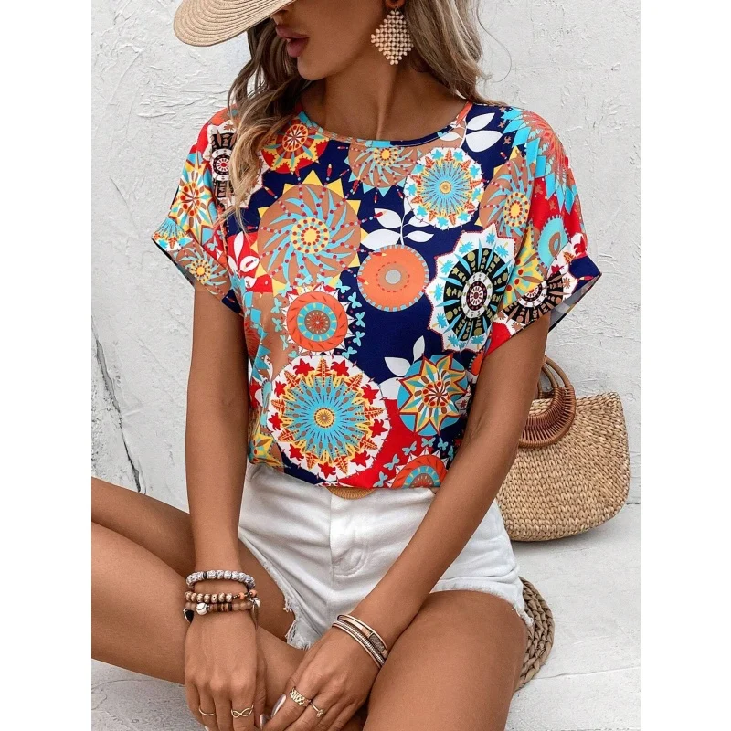 

Красочная футболка с ретро-узором для женщин, изысканные этнические футболки с короткими рукавами и 3D принтом, летние повседневные свободные футболки, топы с круглым вырезом