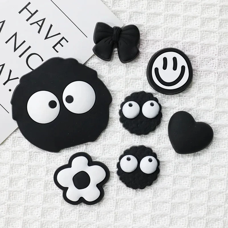 New Cute Cartoon Coal Pattern Sandals Charms Shoe Accessories Holiday Gift Diy Shoe Buckle Pvc Detachable Shoe Accessories