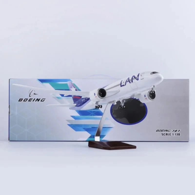 1/130 Chile LAN Airline 47CM Airplane Model Toy B787 LANChile Dreamliner Aircraft Diecast Resin Replica Plane Collection Display