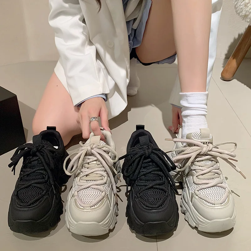 Zapatos de papá para mujer 2025nuevos zapatos deportivos populares de primavera y otoño con suela gruesa, tendencia Instagram versátil y de nicho