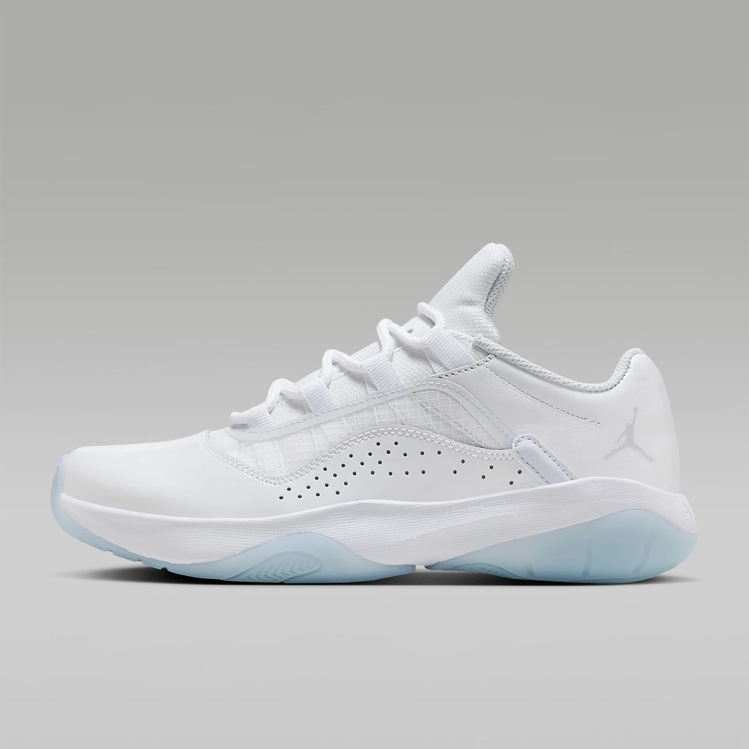 Nike Authentic Air Jordan 11 CMFT Low Women's Sports Basketball Shoes DV2629-140