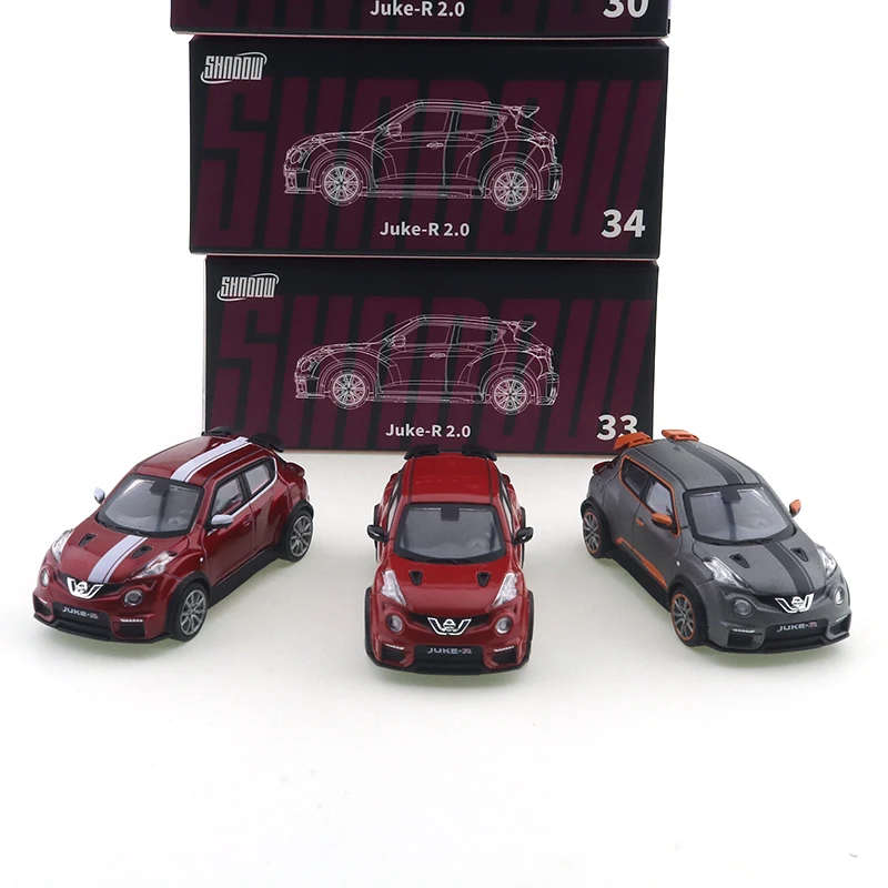 DCT 1/64 Juke-R 2.0 Red and White Latte Art  Diecast Automotive Model Ornaments Cas Toys Gift  Kids Cars Decorations