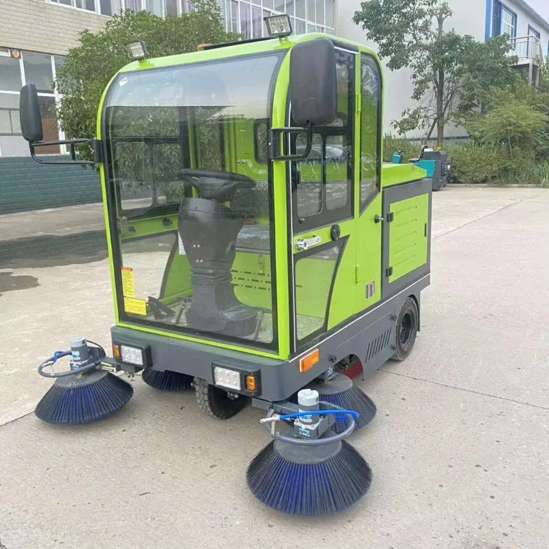 Industrial Engine-Powered Road Sweeper & Vacuum Cleaner for Municipal Use