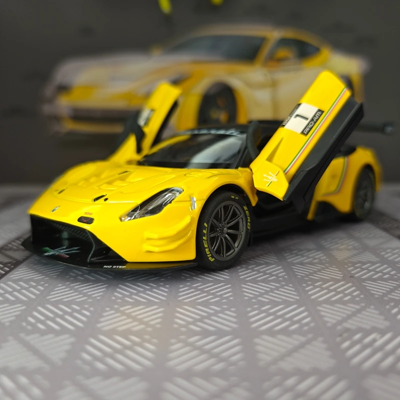 

1:32 Simulation Maserati GT2 alloy car model doors that can open suitable for collection and can be given as a gift to friends