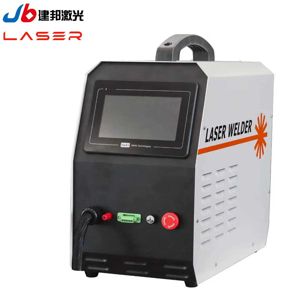 

Hot Sale 1500W Water-cooled Handheld Laser Welding Machine Machine For Metal