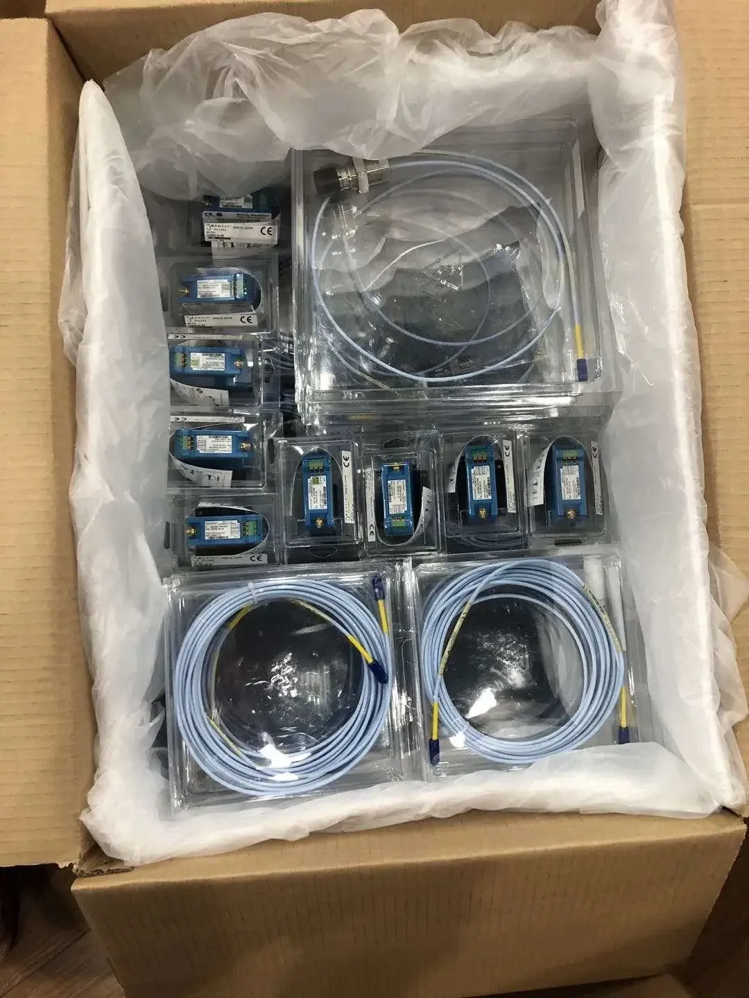 TLF  Nevada Proximity Sensor 330851-02-000-050-90-00-05