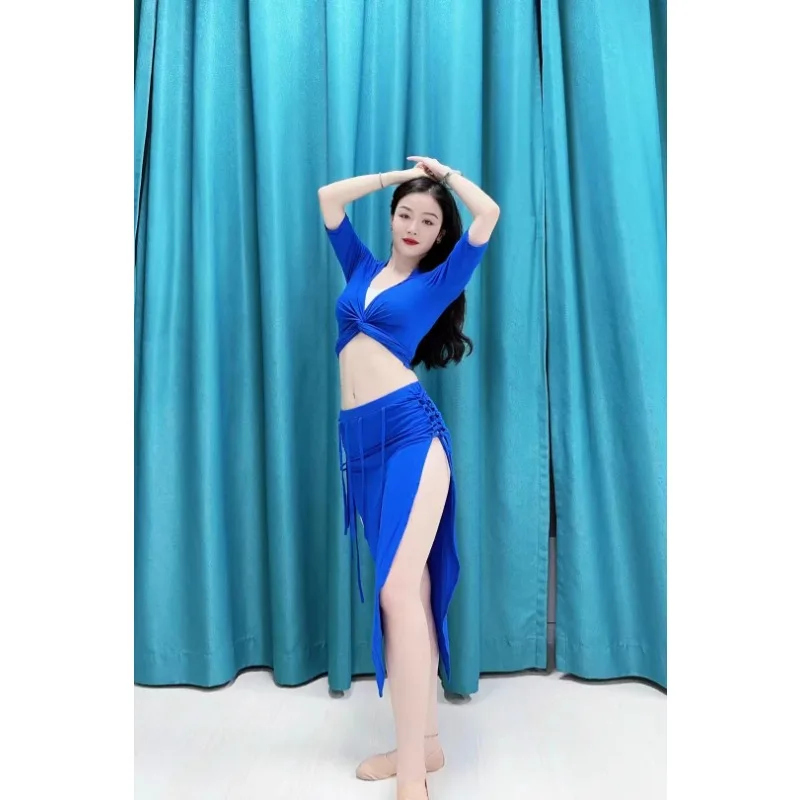 Customized Oriental Dance Costume Class Dress New Belly Dance Costume Practice Dress Set Long Sleeve Sexy Tassel Triangle Skirt