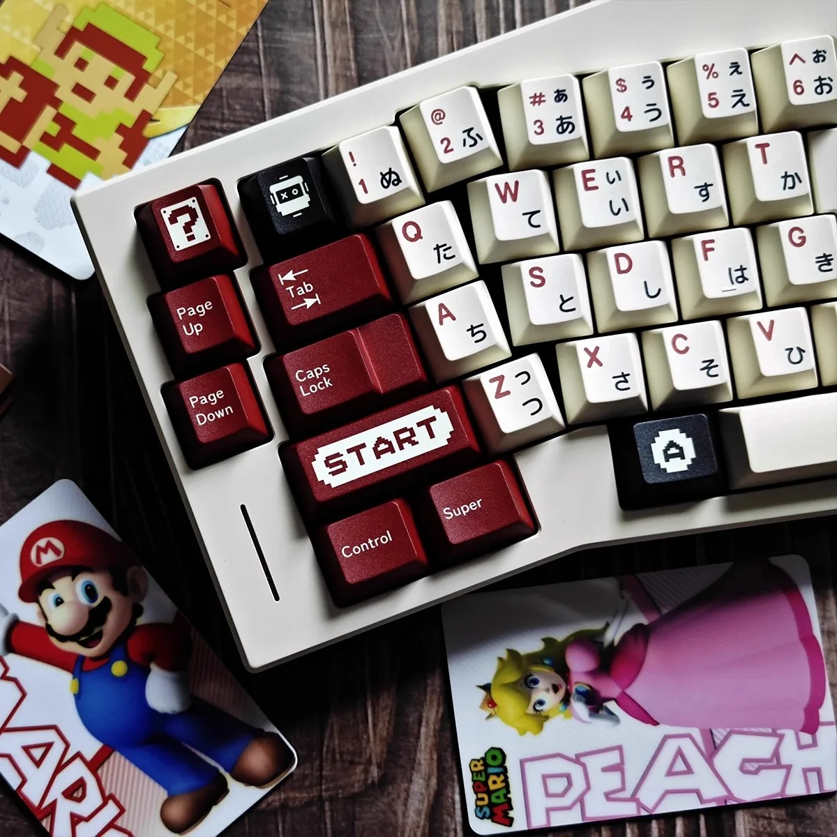 141 Keys Red and white Keycap Cherry PBT Five-Sided Sublimation Keycaps Customized Full Set Of Retro Red And White Keycaps Set