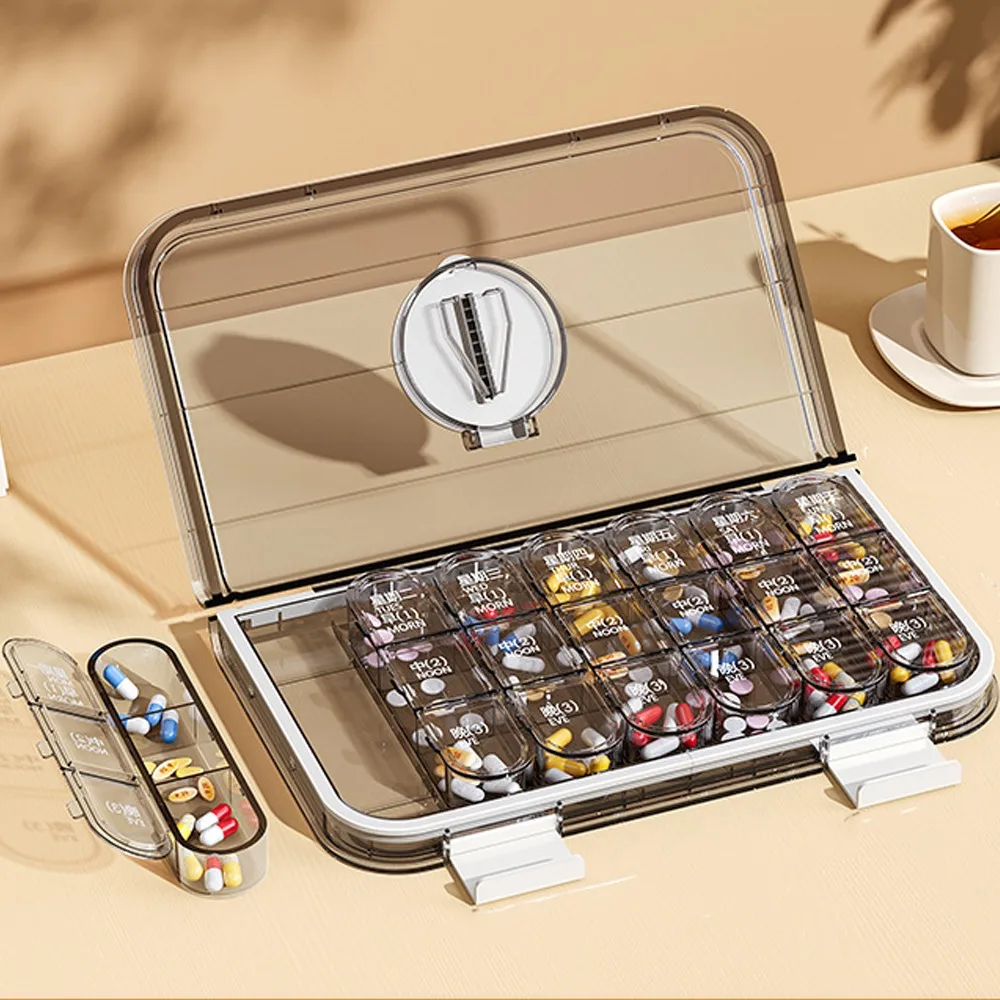 

Large Capacity Pill Cutter Box Moisture Resistant Seven Days Week Drug Dispensing Case Dustproof Waterproof