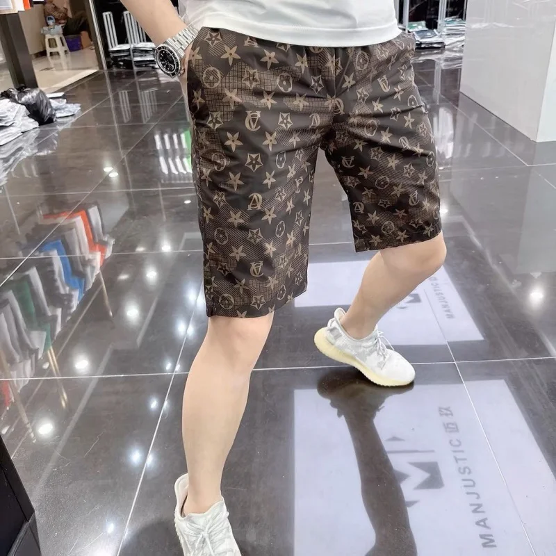 

Легкие роскошные повседневные шорты с принтом в европейском стиле для мужчин, летние модные трендовые брюки с прямыми штанинами, пляжные брюки