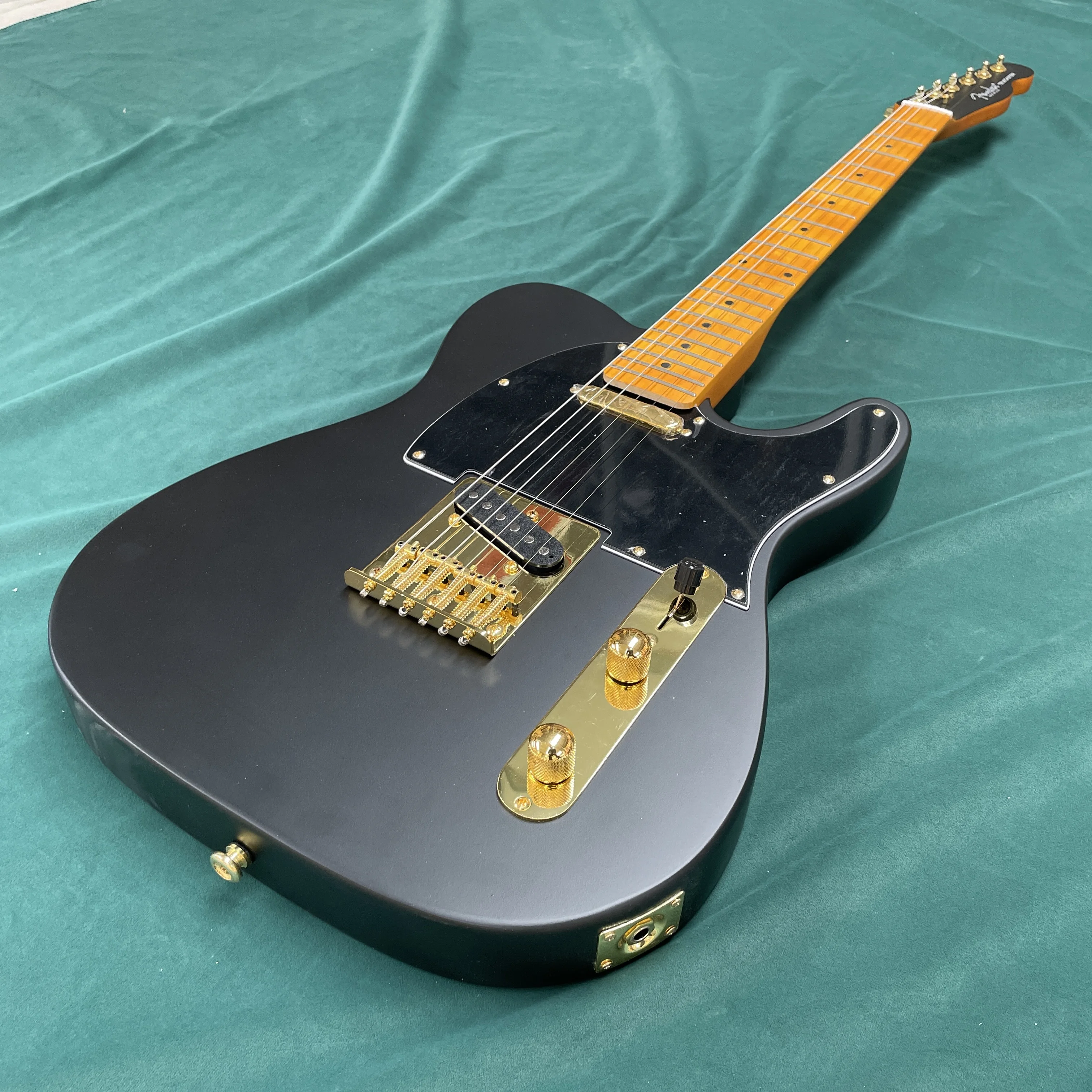 6-string electric guitar with maple fingerboard, gold hardware guitars,  SS pickups—high-end quality electric guitarra view 2