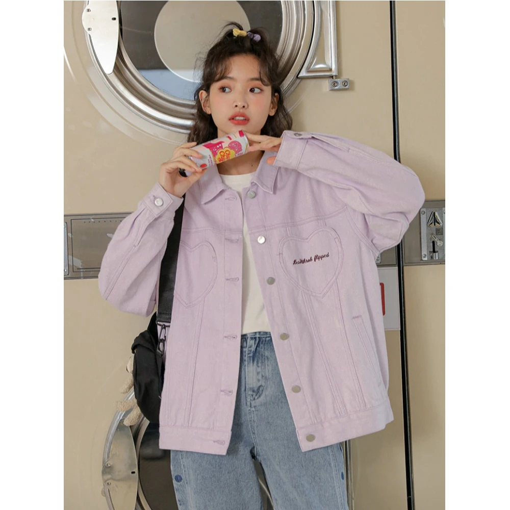 

Solid Purple Denim Coat For Women Embroidery Letter Hearts Pocket Loose Jean Jackets Female Spring Fall Versatile Commute Outfit