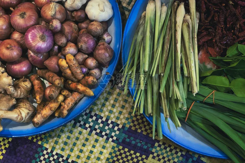 

RC Part 65mm Wheel Tyres Tires 12mm Hex Rim Durable Rubber for 1/10 1/12 1/14 RC Car Racing Competitable Wltoys 144001