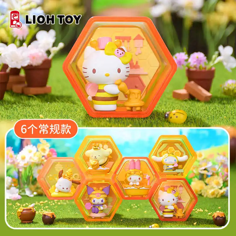 

Original Version Sanrio Family Buzzing Party Blind Box Hellokitty Melody Kuromi Pudding Dog Mystery Box Surprise Toy Gift