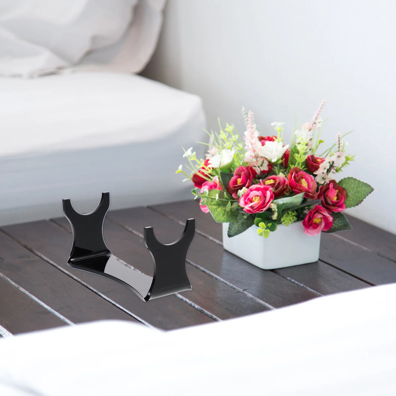 

2pcs Light Acrylic Hanger Swords Storage Rack Toys Storage Display Stand Rack Swords Display Stand Desk Mount Holder