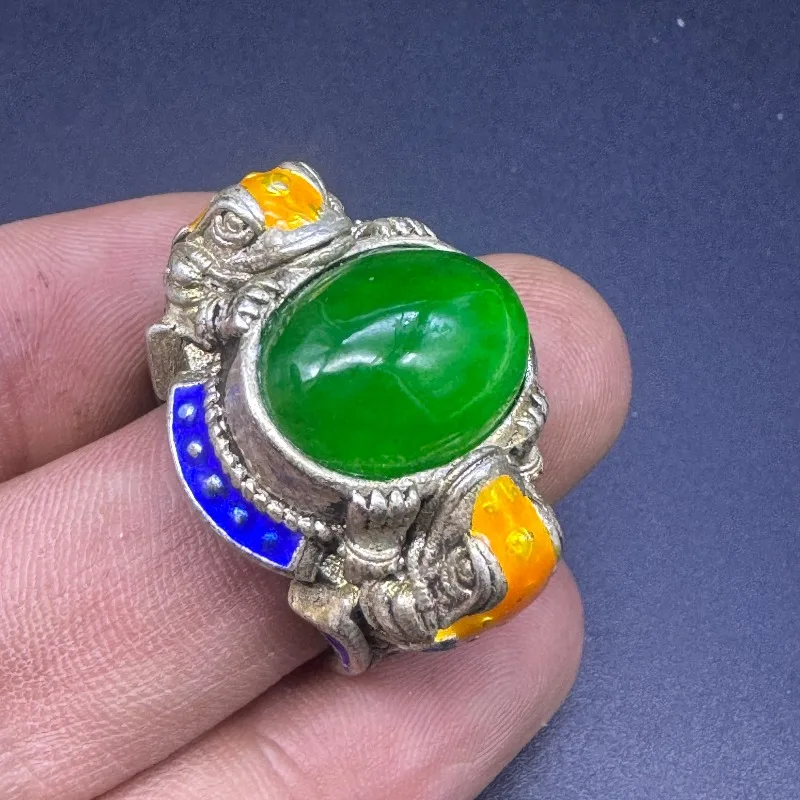 Tibetan Ethnic Pixiu Statement Ring, Large Green Oval Gem Color Enamel Vintage Silver Ring