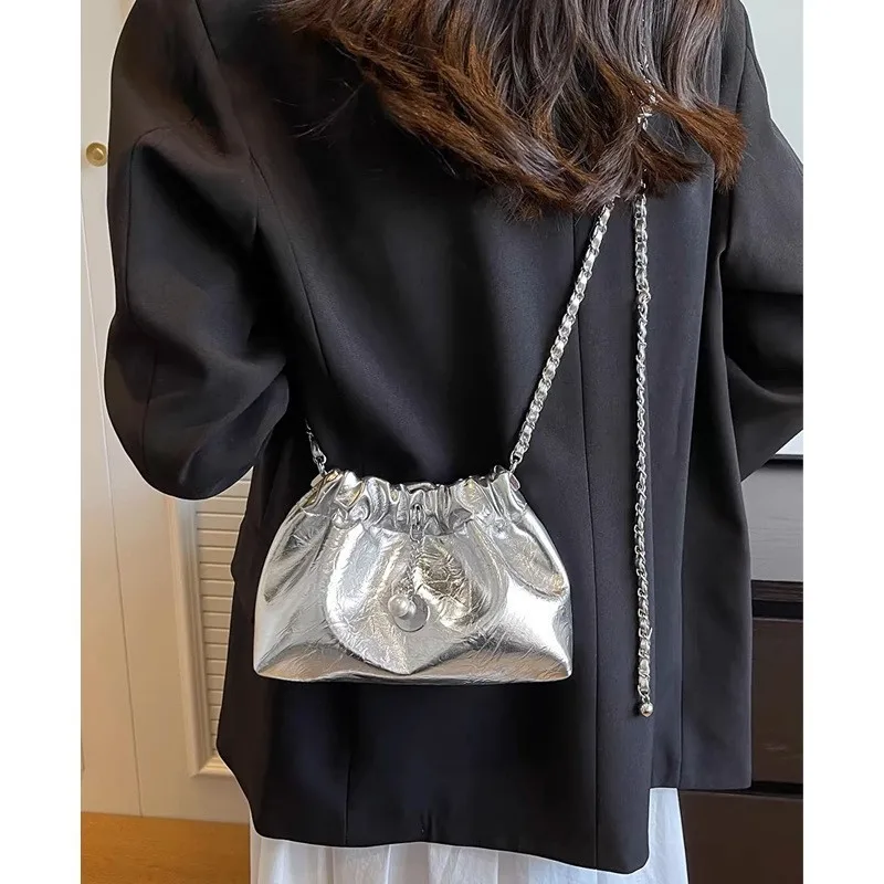 

Y2K Millennium Bag Women 2025 New High Sense Shoulder Bags Summer Chain Bag Fashion Bucket Bag Messenger Bags Purses Handbags