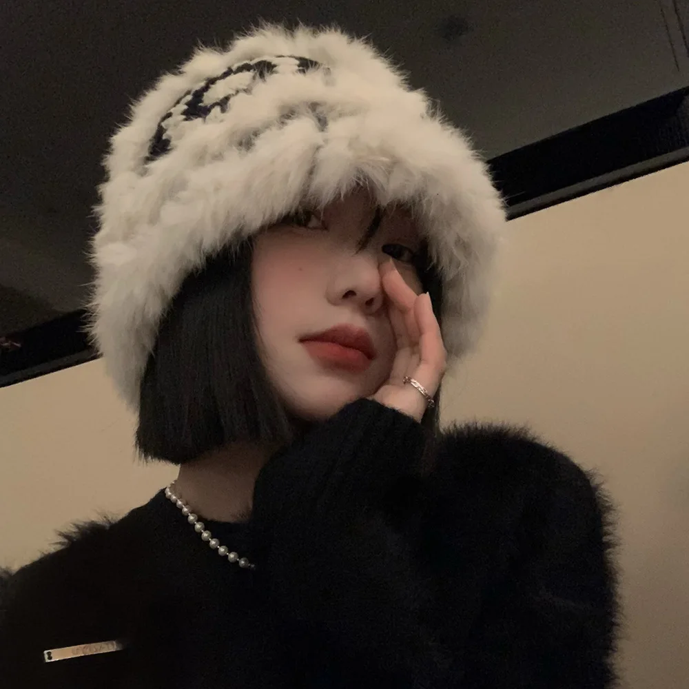 Chiny-chic kapelusze wiadro dla kobiet Winter Warm śliczne pluszowa czapka duża główka talia Casual Rabbit Fur 2023 dzianiny czapki rybackie