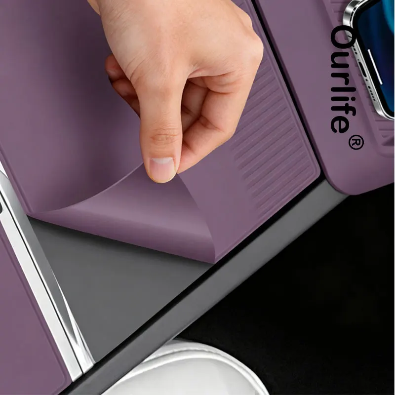 Picture 4: Anti-slip protective pad accessory for the center console glove compartment lid of Tesla Model Y 2026