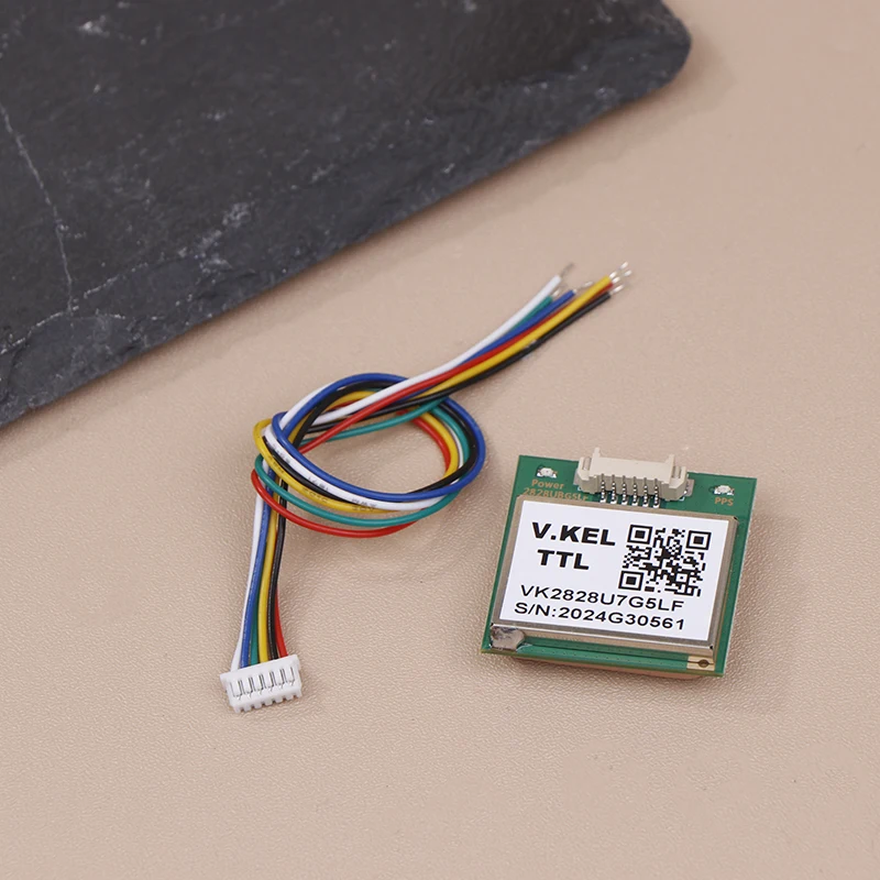 GPS Module UBX7020 VK2828U7G5LF TTL 1-10Hz With Antenna FLASH Flight Control GPS Model G-mouse UBX7020 Module