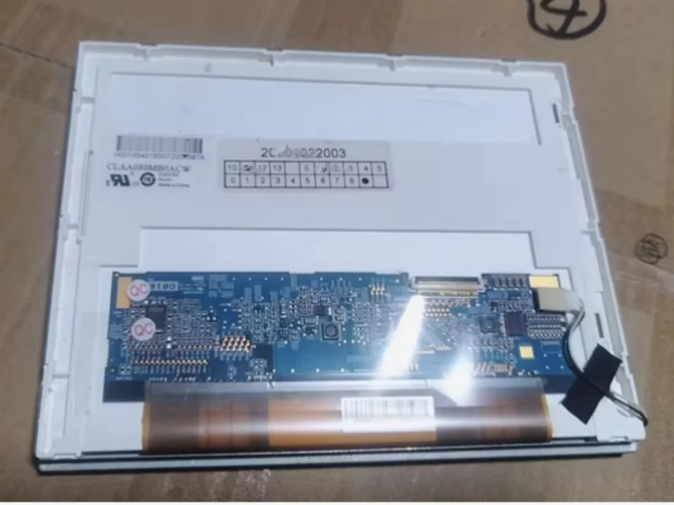 

CLAA080MB0ACW Панель ЖК-дисплея