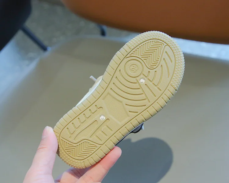 2026 Neue Kinder-Sportschuhe für Frühling und Herbst – Trendige High-Top-Freizeitschuhe für Jungen und Mädchen – Modische Dopamin-Laufschuhe – Detail 23