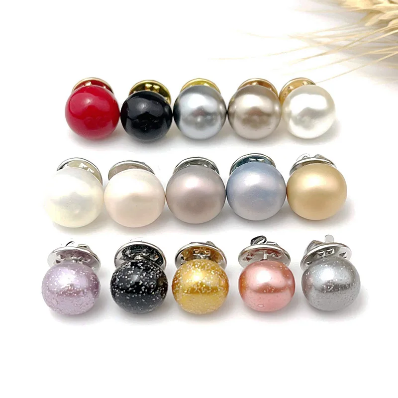 Summer Style Simple Imitation Pearl Brooch Series Women\'s Anti-Lapsing Pins T Shirt Cardigan Buckle Accessories Discover