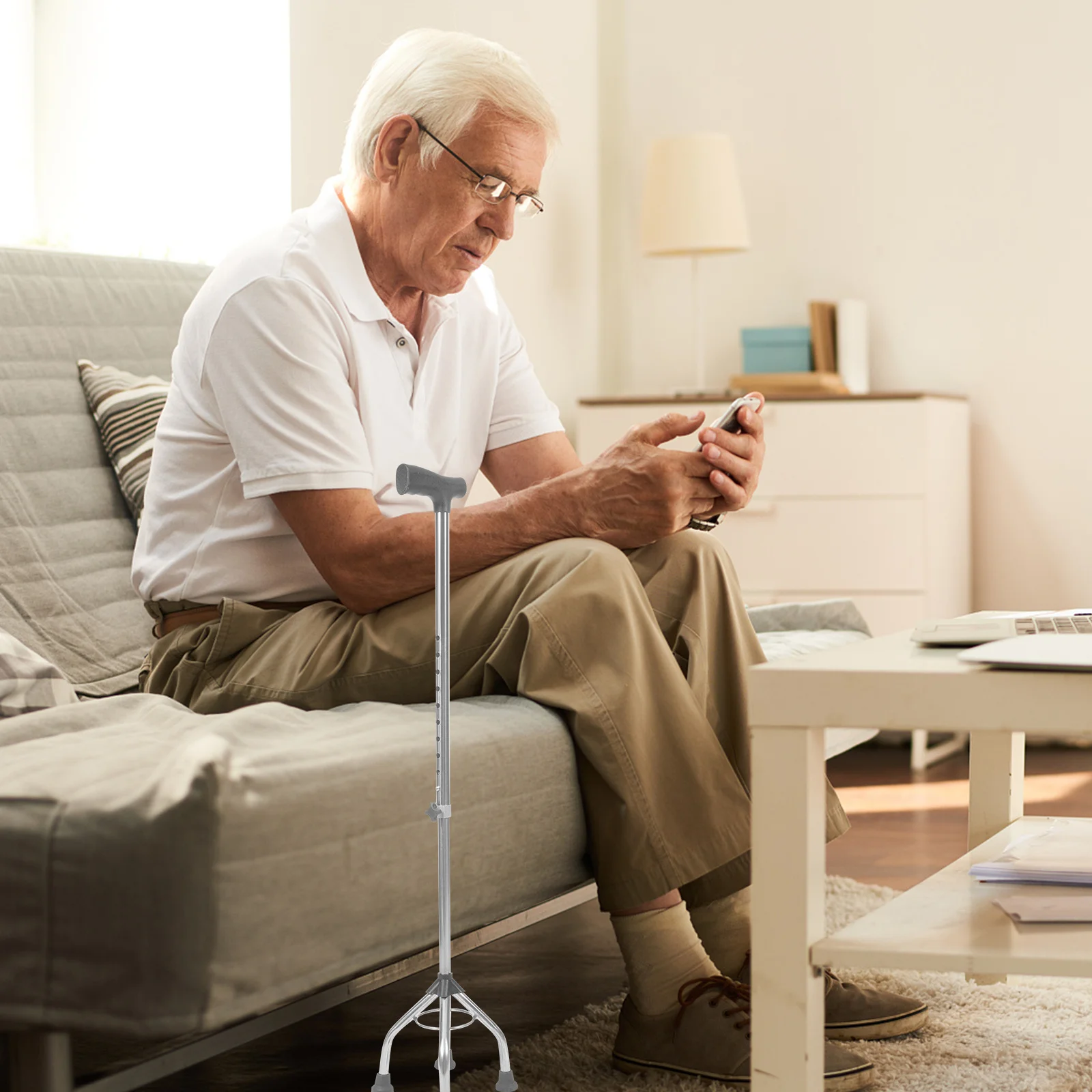 

Многофункциональная нескользящая четырехтрость, регулируемая трость для пожилых людей, легкий инструмент для помощи при ходьбе из алюминиевого сплава