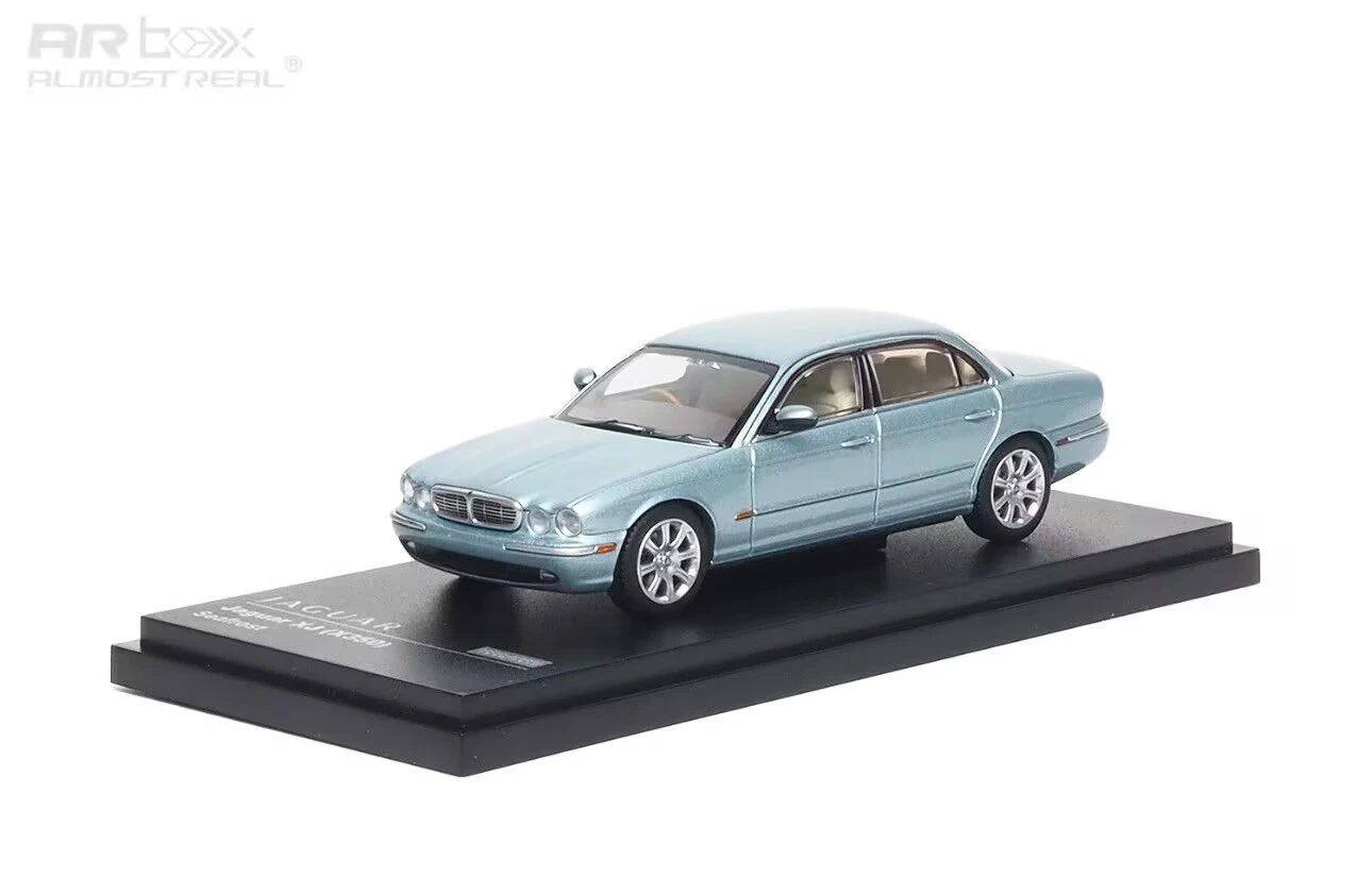 2025 HEC AR box 1:64 Pagani ZondaR S 63 E 750iL XJ X350 GR86 دييكاست سبيكة نموذج سيارة لعب الأطفال والهدايا #5