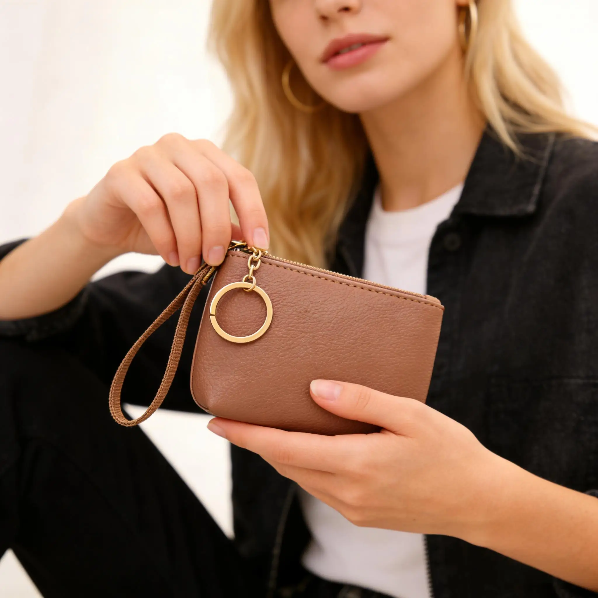 Multifunctional Wallet Coin Purse Key Coin Storage Bag Solid Color Clutch Bags with Circular Pendant PU Leather Zipper Bag