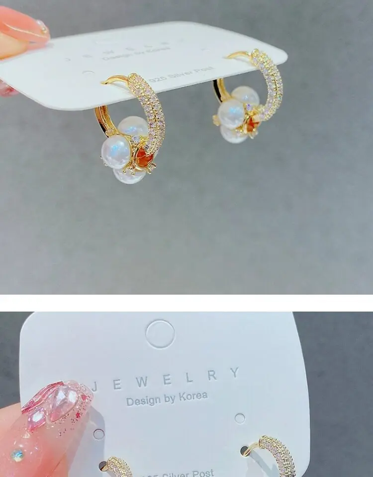 Neues Design, luxuriöser, mikropavébesetzter Zirkon-Ohrring mit Goldfarbenem Verschluss und künstlichem Perlenanhänger für Damen, vielseitiges Schmuck-Accessoire – Detail 12