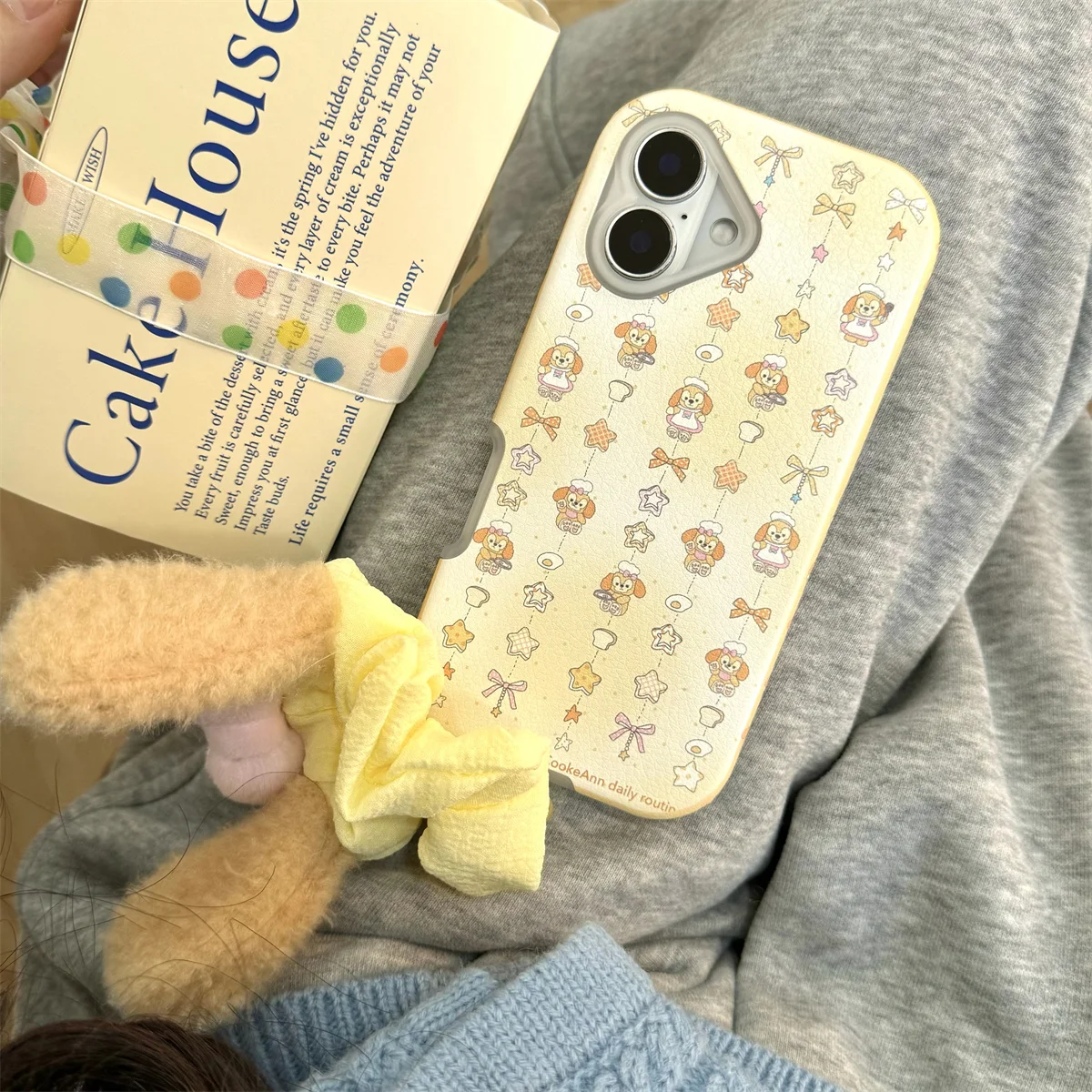 

New yellow chef puppy bracelet Phone Case For iPhone 16 15 14 13 Pro Max fundas iphone 15 case Protective cover 16 16pro 15pro