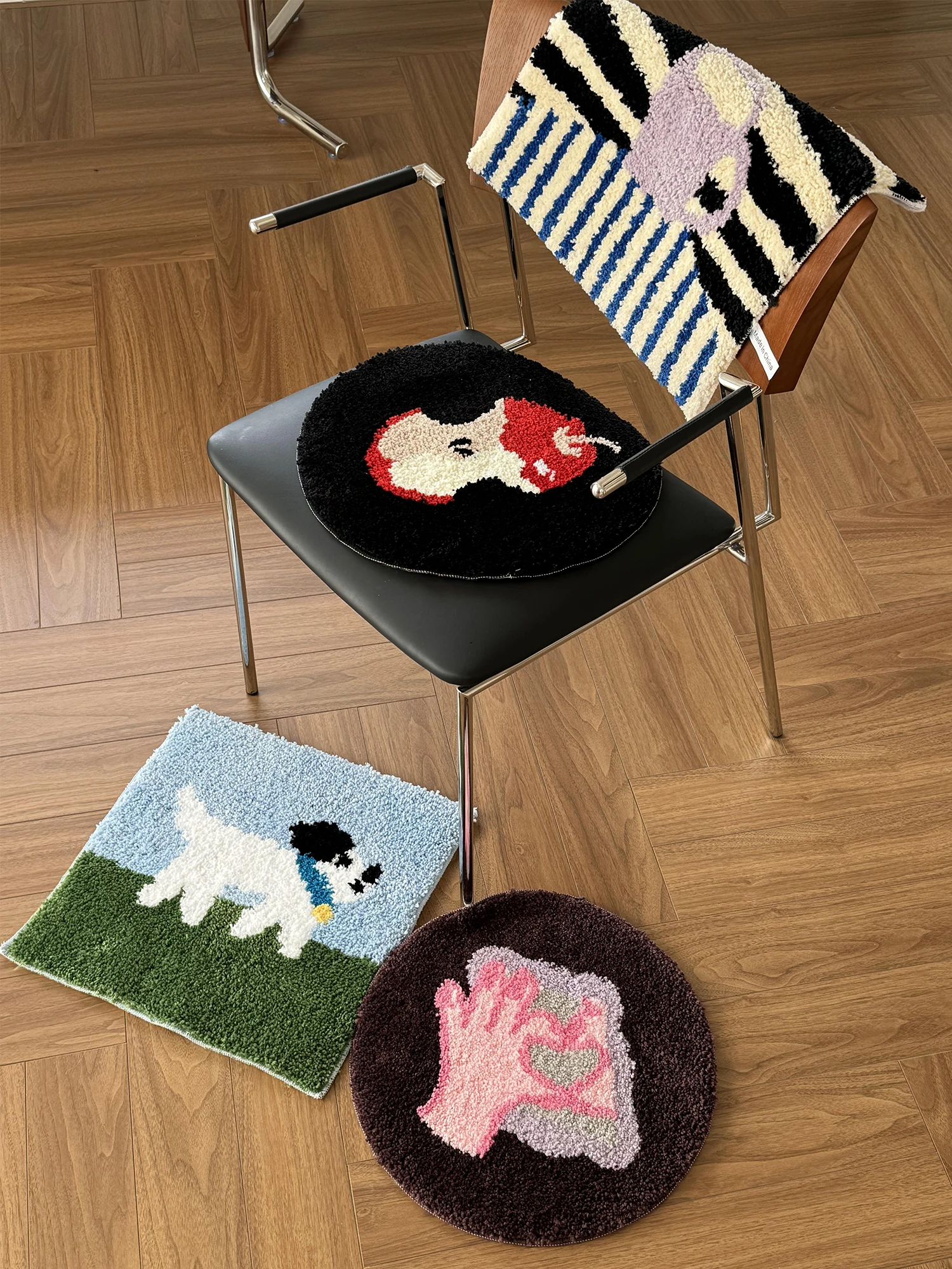 Non-Slip Flocking Office Chair Cushion Machine Washable Sofa Carpet Island Tree Original Design Versatile for All Seasons Hom...