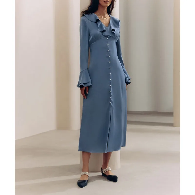 

2025 Autumn Fashion New Style Acetate-like Denim V-Neck Flared Sleeve High-Waist Lace Edge Dress