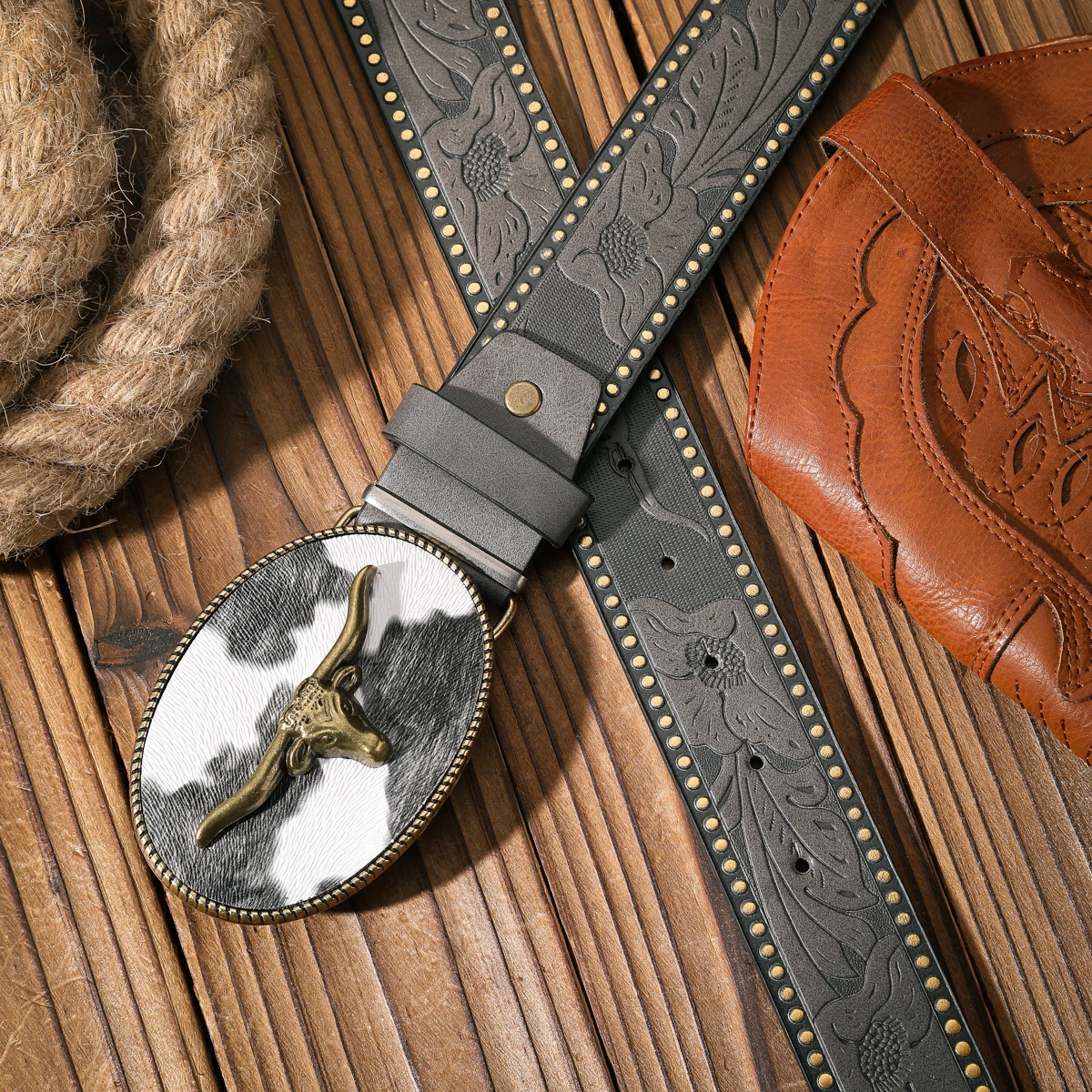Ein lässiger und retroer Gürtel, ein Taillenaccessoire für Kleidung im Western-Stil, Metallschnalle, PU-Gürtel, geeignet für Männer und Frauen. – Detail 13