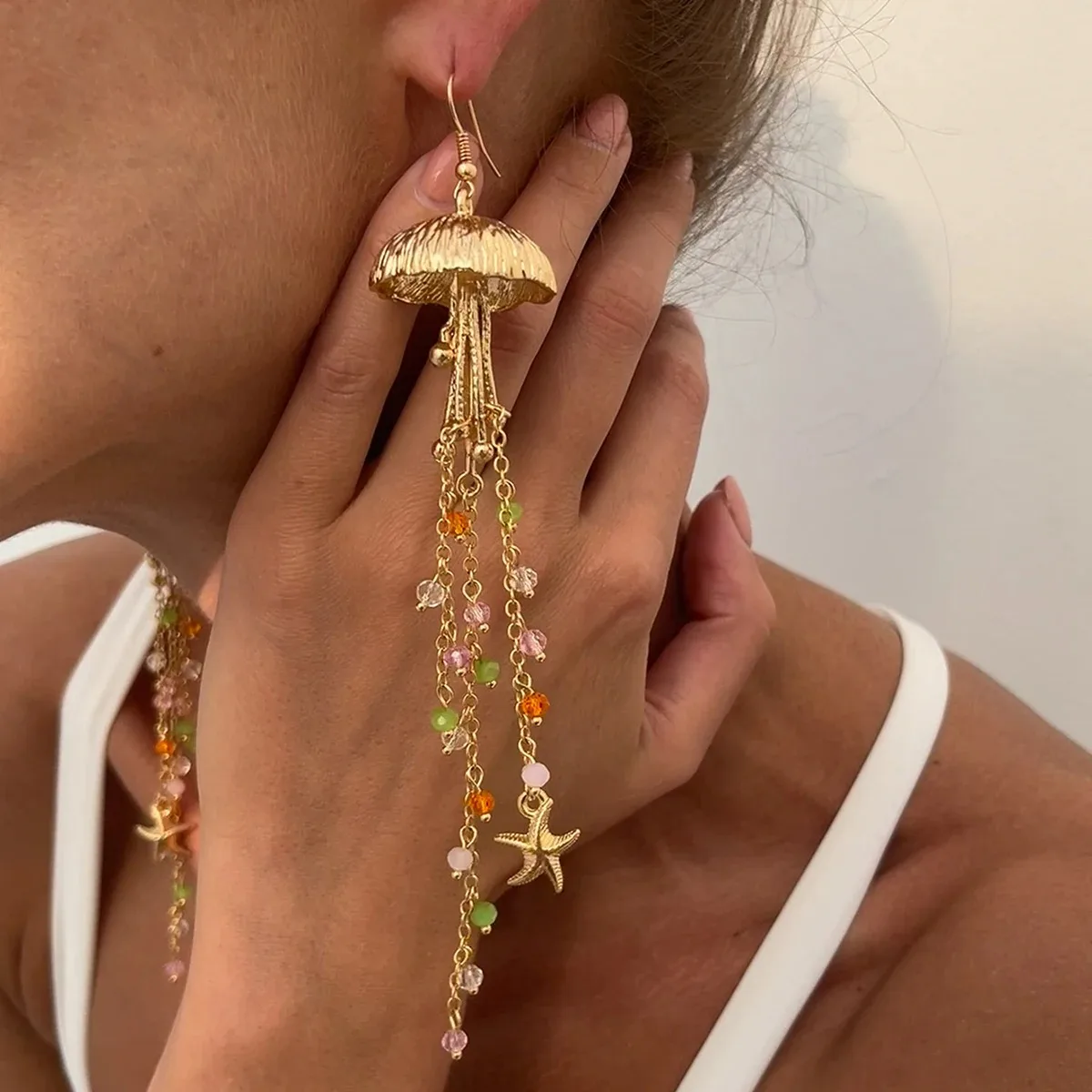 Starfish Scallop Boho Metal Long Tassel Earrings Women Summer Beach Vacation Gold Color Jellyfish Shiny Crystal Earrings Jewelry