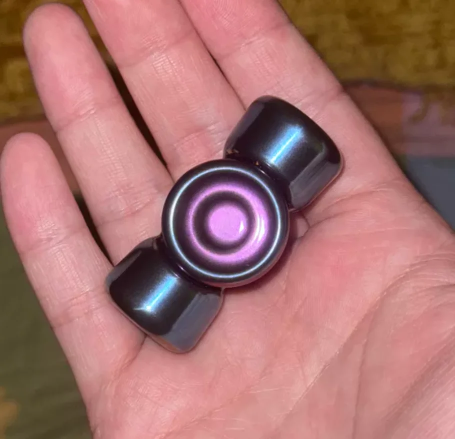 Used EDC tick spin Wu weight Fingertip Gyroscope fidget spinner metal decompression toy