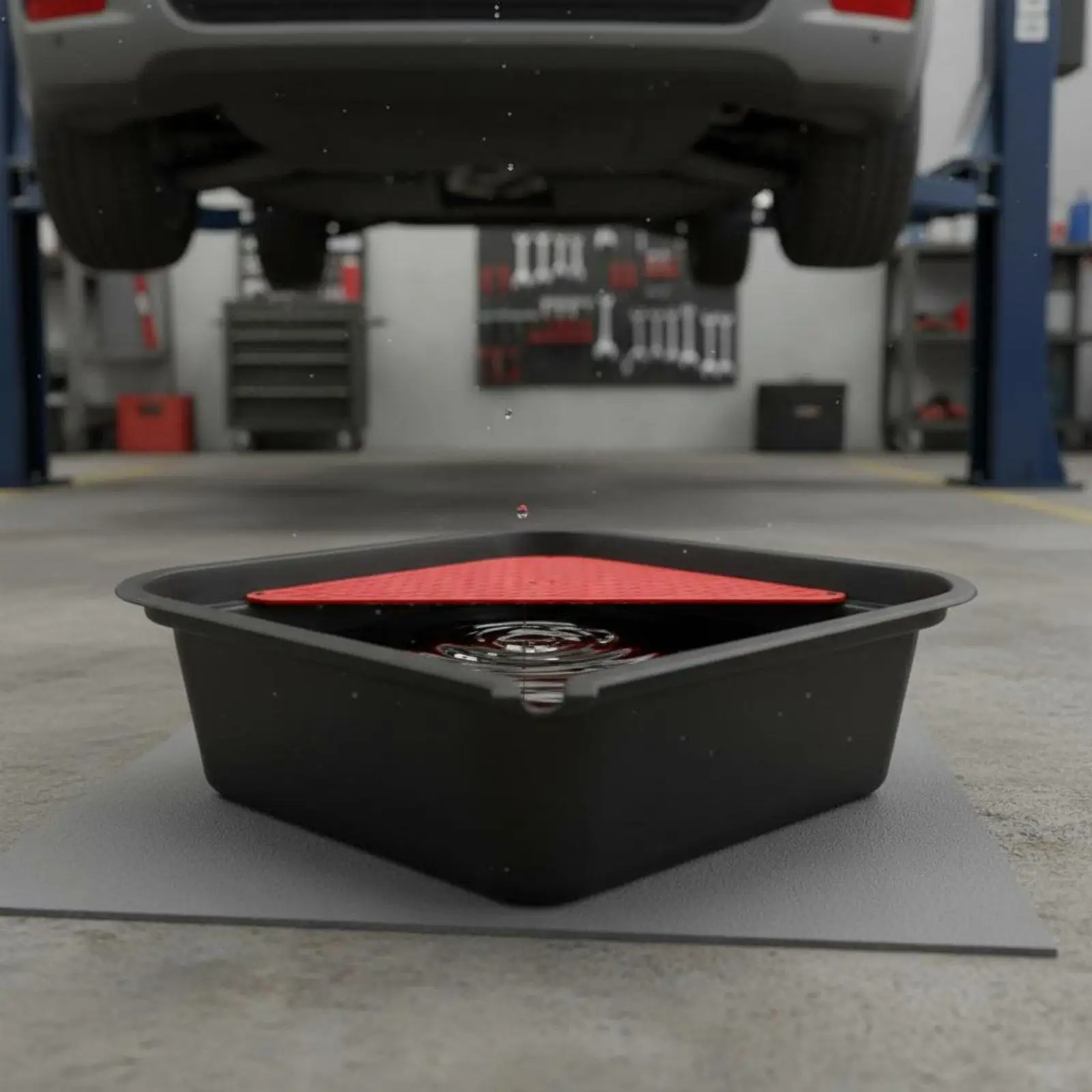Oil Catch Basin Thickened Plastic Oil Change Tray with Debris Filter for Auto Parts Cleaning and Draining
